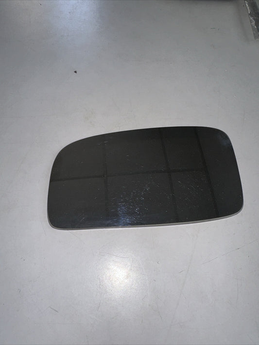 Vetro specchio retrovisore Peugeot 106 comando manuale sinistro 602S