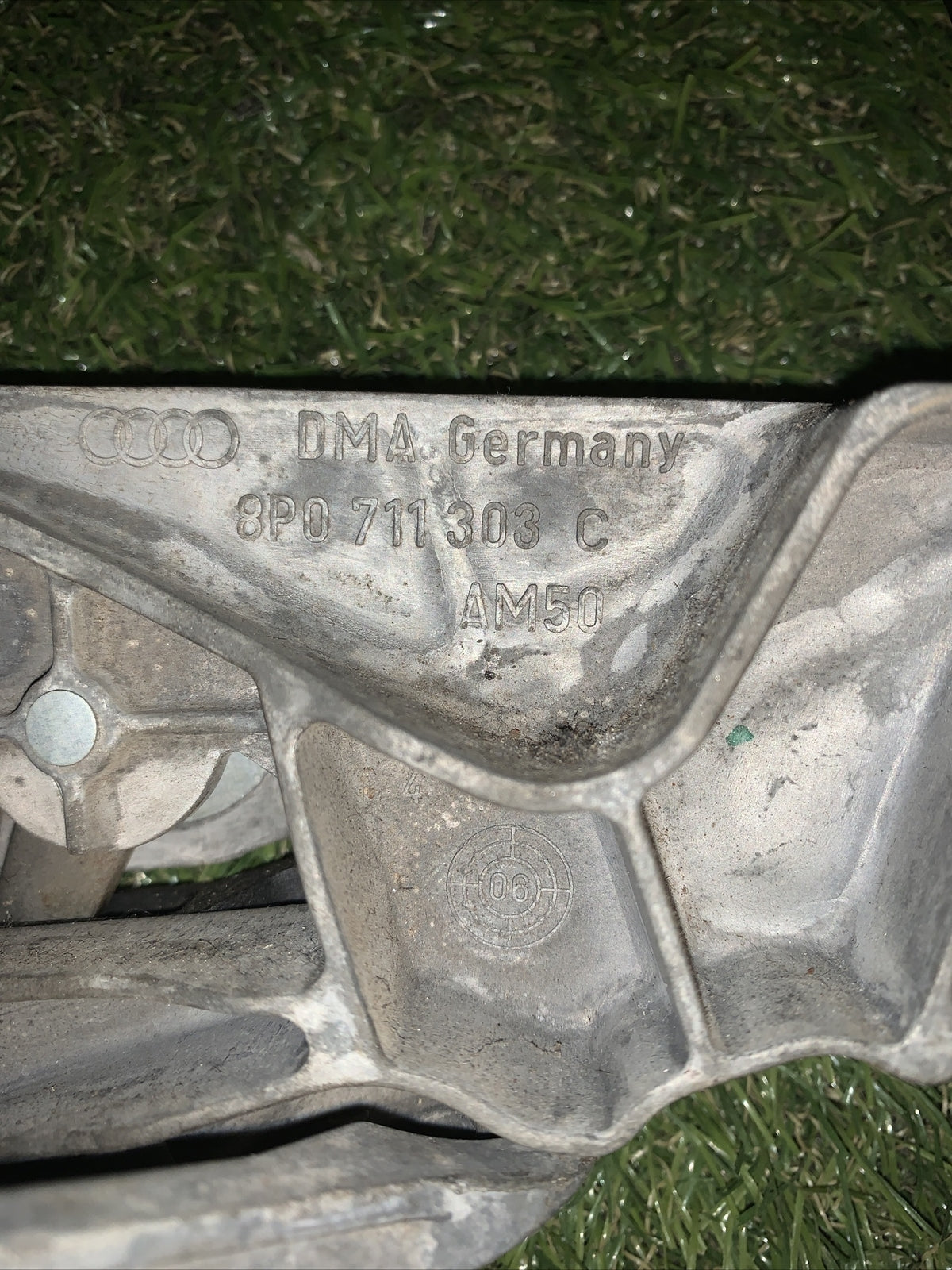 LEVA FRENO A MANO AUDI A3 8P- 8P0711303C