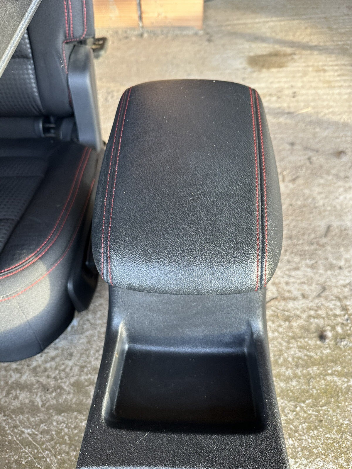 Tappezzeria Completa Sedili Interni Ford Kuga 2022 ST LINE