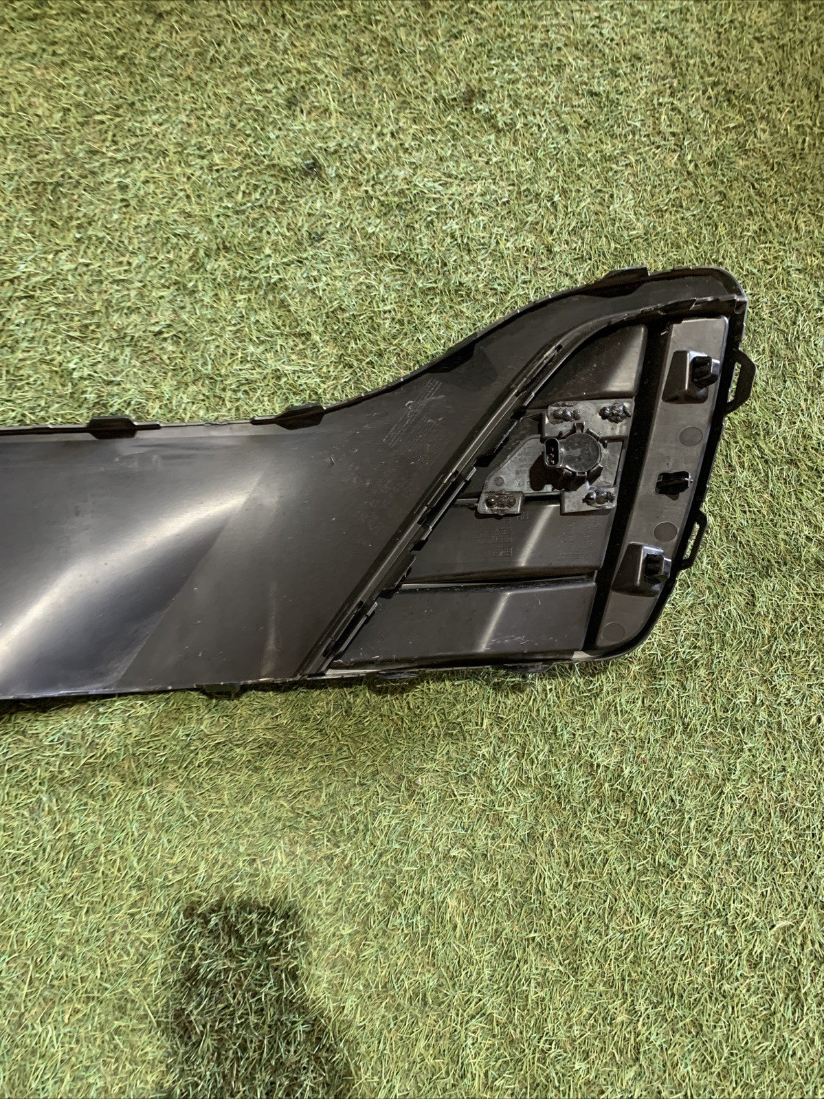 Parte Inferiore Paraurti Posteriore Volkswagen T-roc 2024 R Line 2GA807725C