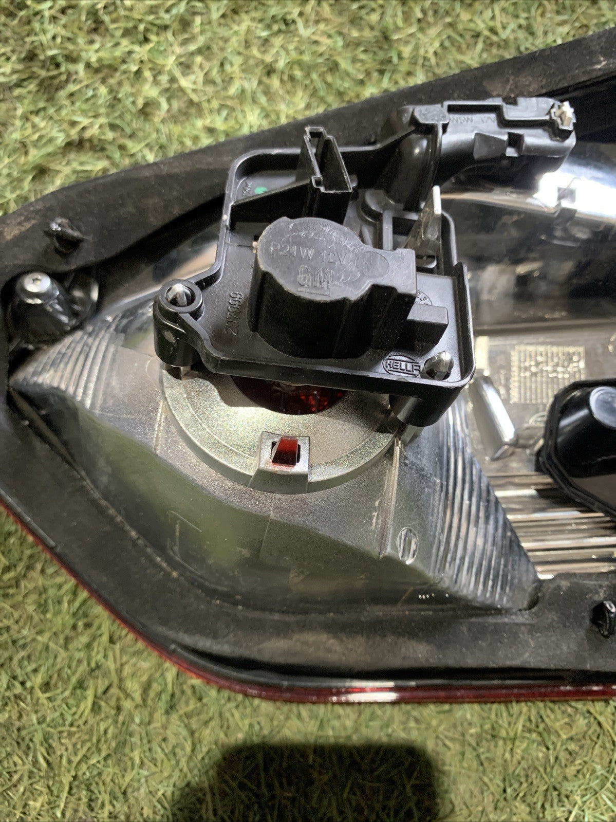 STOP POSTERIORE SINISTRO INTEGRATO NEL PORTELLO OPEL Crossland (X) 2019 39137523