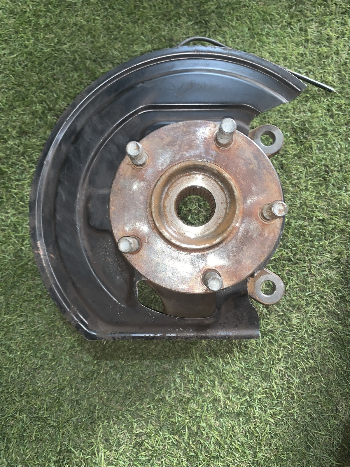 Mozzo ruota anteriore destra passeggero per Nissan Qashqai 1 Serie (2006 2009)