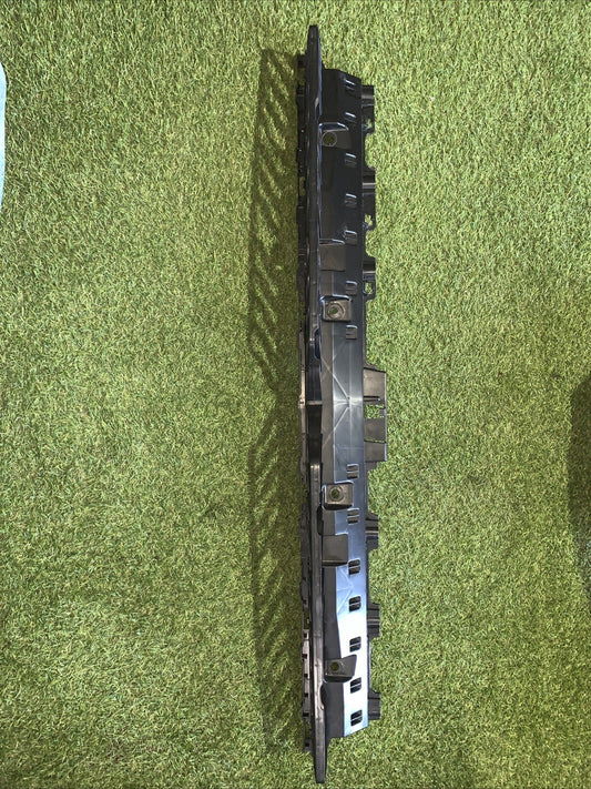 2GA807863A STAFFA SUPPORTO PARAURTI POST VOLKSWAGEN T-ROC