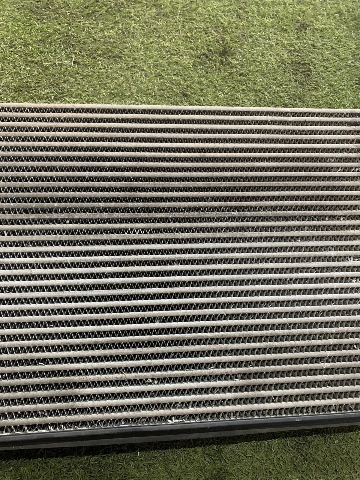 1K0145803AF RADIATORE INTERCOOLER SCAMBIATORE ARIA/ARIA VOLKSWAGEN GOLF 6 1.6 D