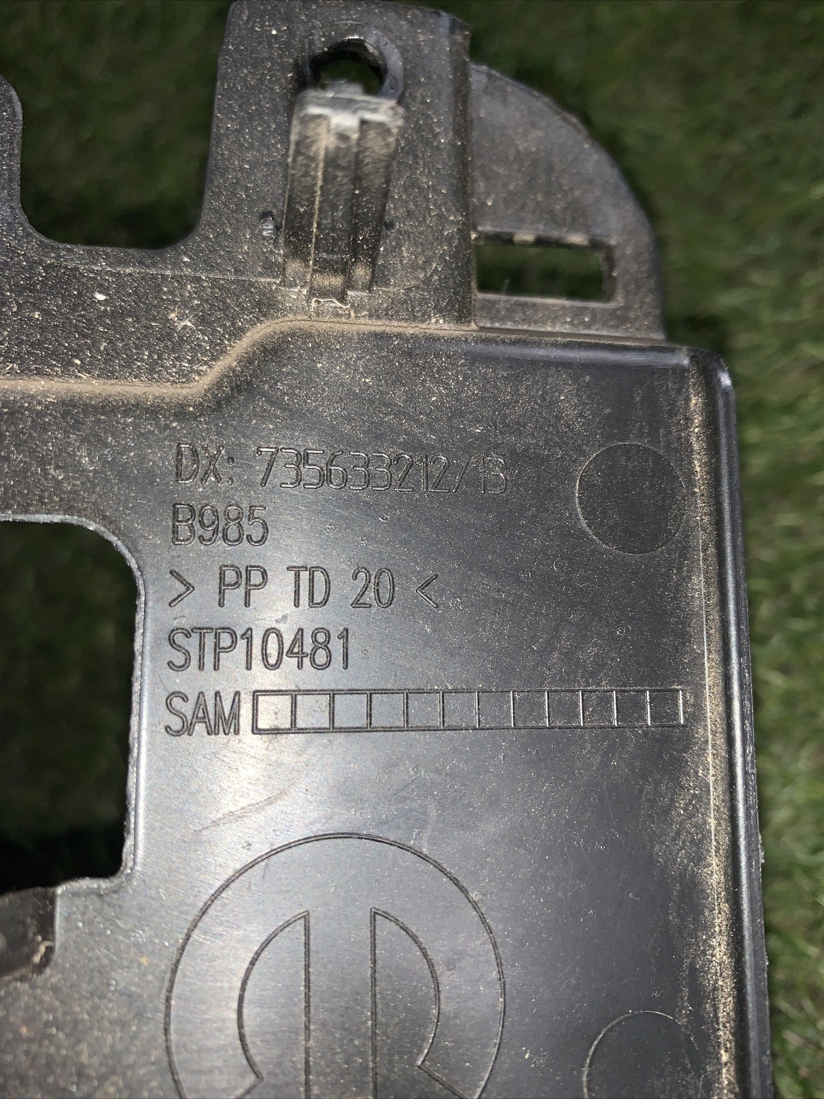 Rivestimento Vano Bagagli posteriore destro (dx) Fiat 500X (2016) cod: 735633212