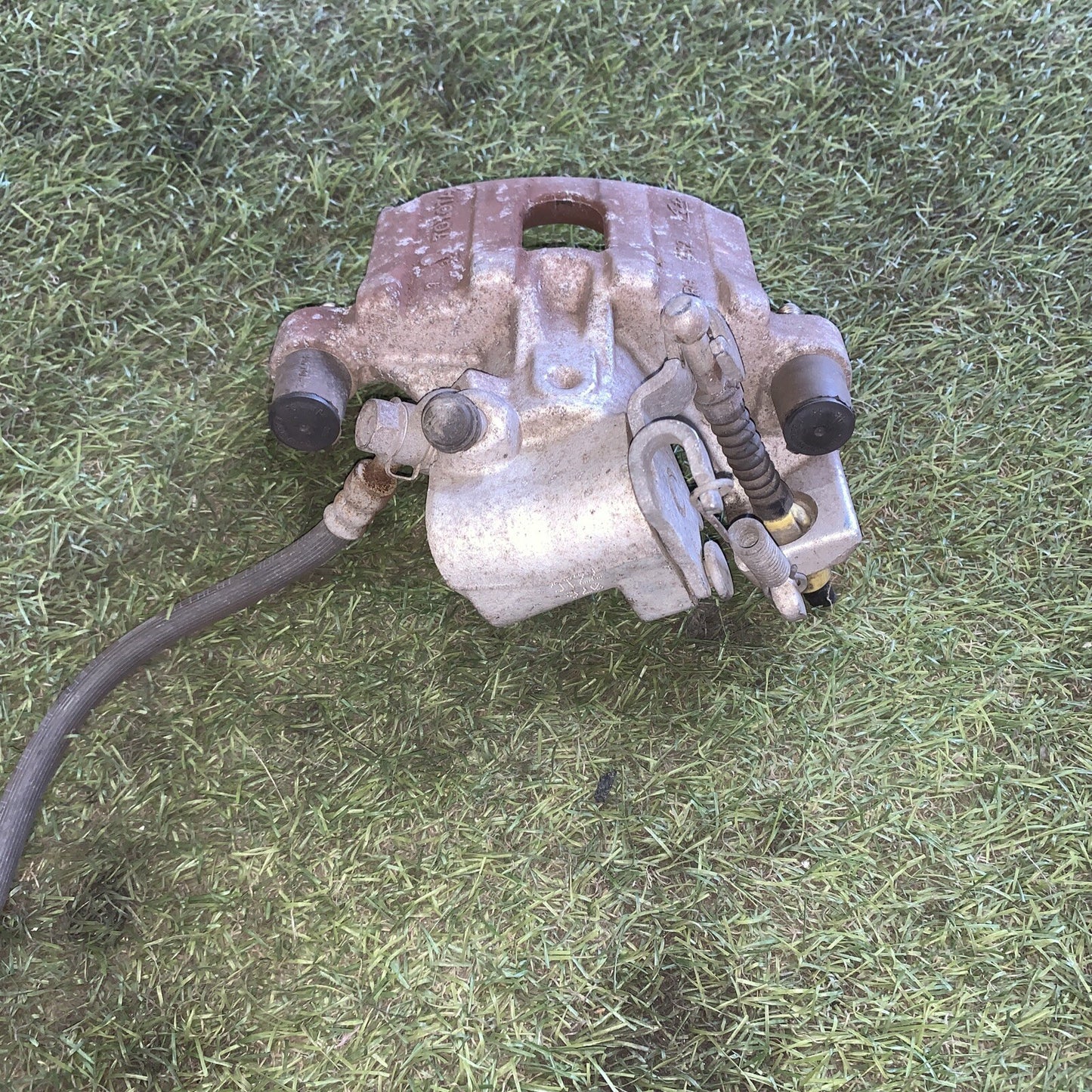 Pinza freno posteriore dx toyota yaris 2017-2021