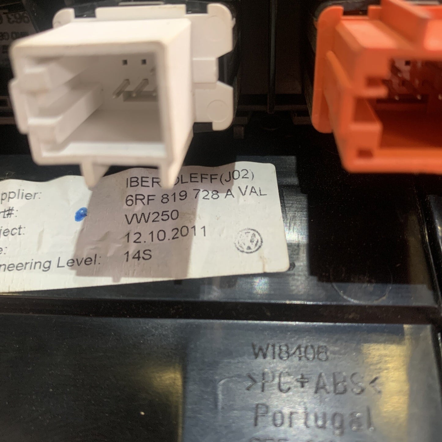 Bocchette aerazione cruscotto centrale VOLKSWAGEN POLO 6R codice 6RF819728A