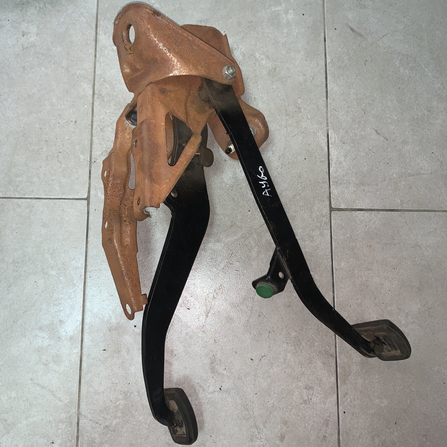 PEDALIERA FRENO + FRIZIONE TOYOTA Aygo 1° Serie 2005 1000 159354