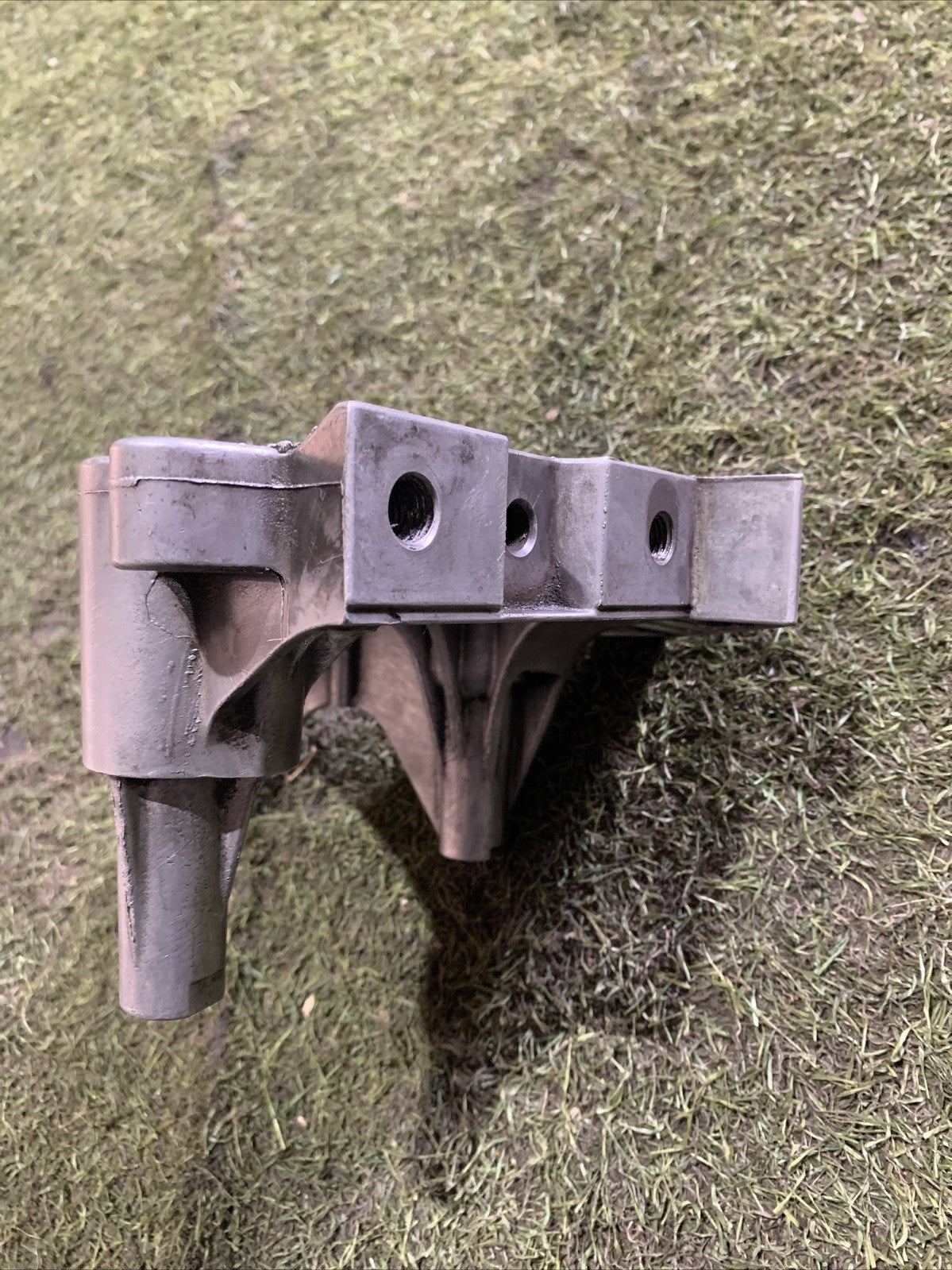 Supporto Motore Volkswagen Golf 5 2.0 Diesel 03G199207A
