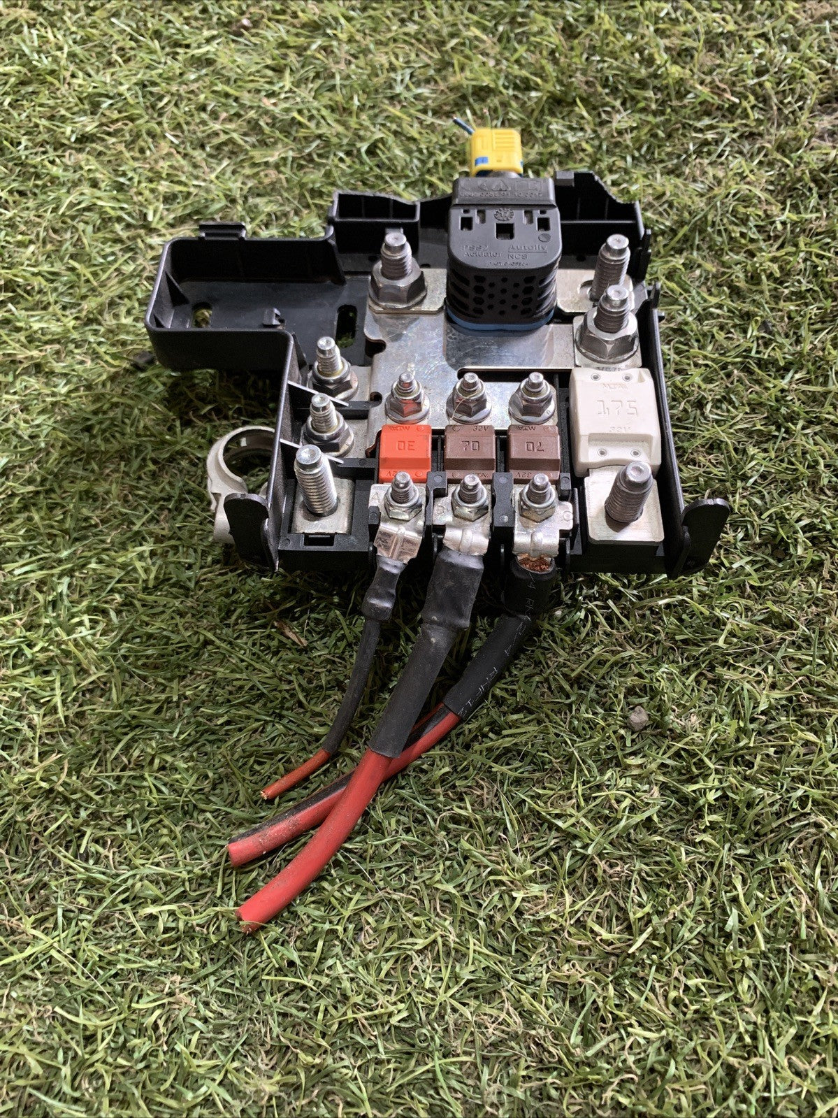 Terminale batteria Alfa Romeo Stelvio 00505340730 2019