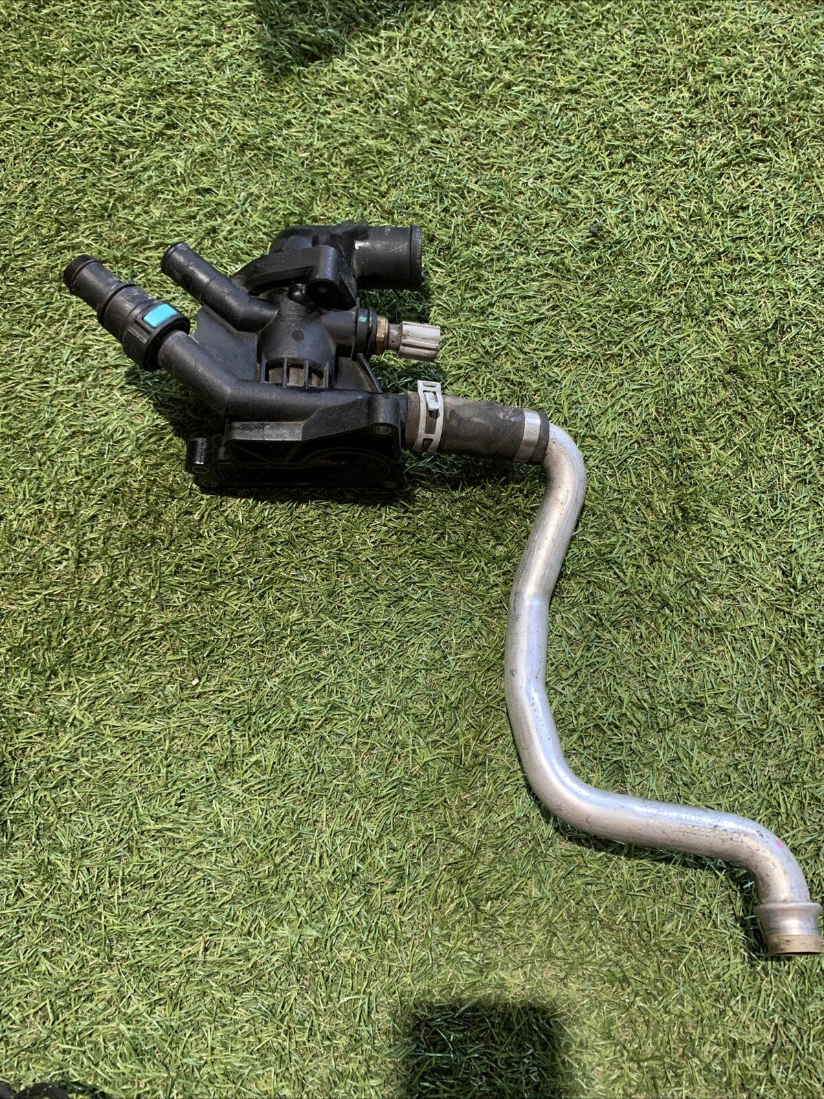 VALVOLA TERMOSTATICA PER FORD Fiesta 7° Serie CM5G-9K478-GA 1.0 Benzina