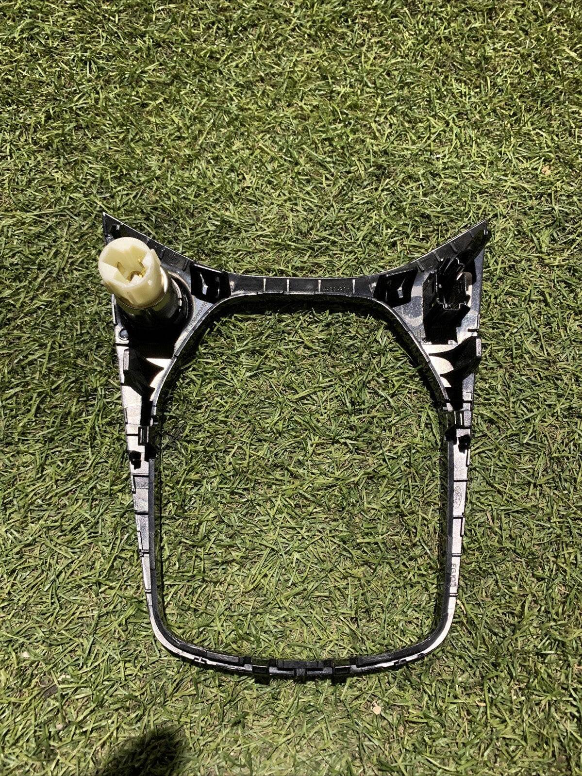 H1BB-A044H83-C MASCHERINA RIVESTIMENTO TUNNEL CENTRALE FORD FIESTA 2019