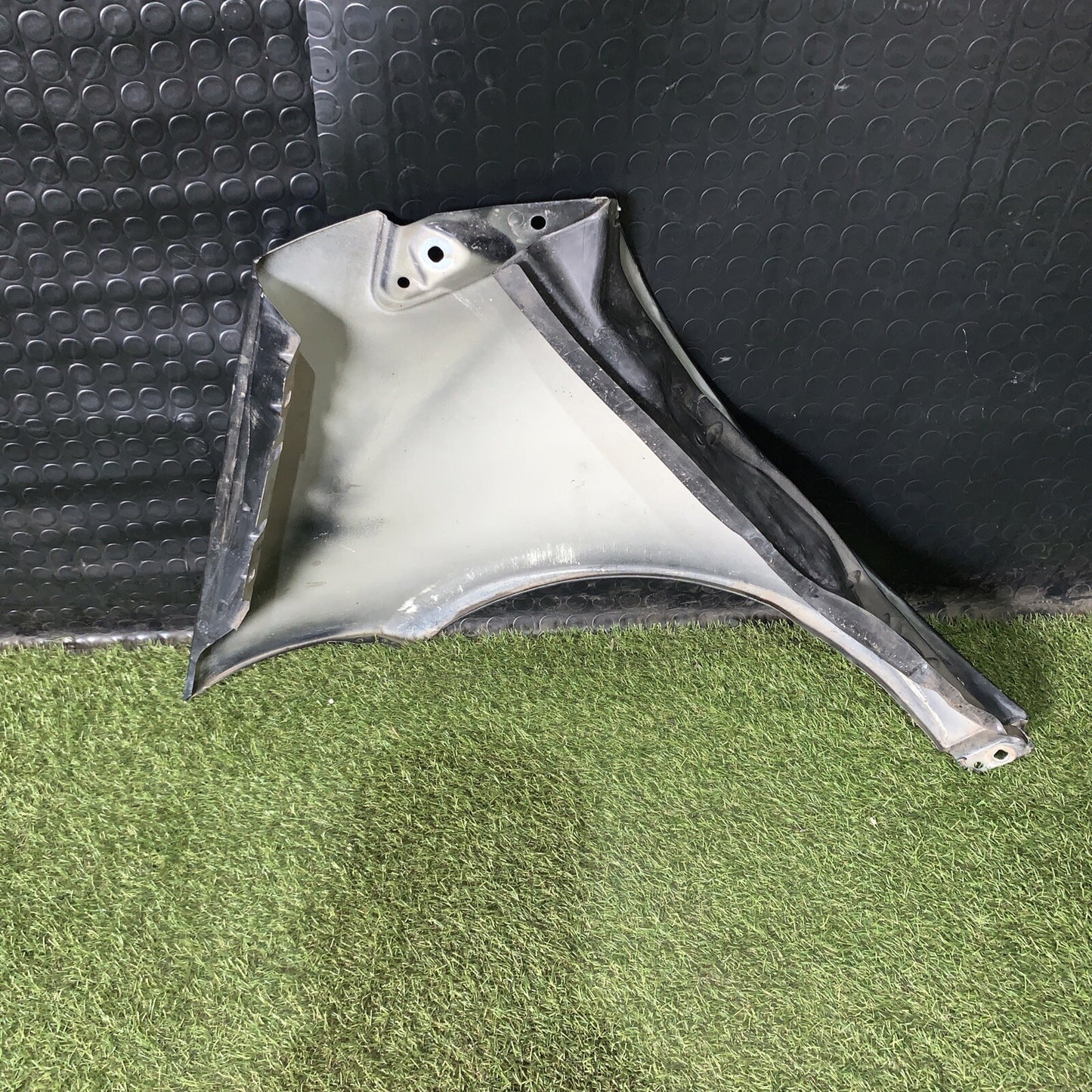 67727 Parafango anteriore DX Mercedes Classe A W169 Dal 2004 al 2008 Colore nero