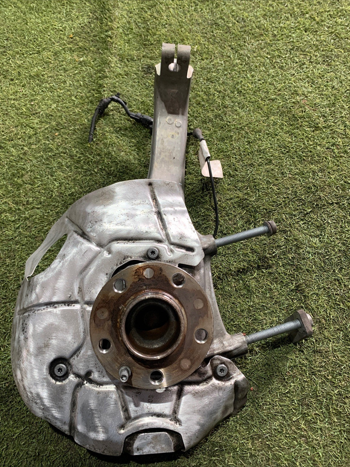 MOZZO MONTANTE FUSELLO ANTERIORE SINISTRO ALFA ROMEO GIULIA 2.2 D 00505397400