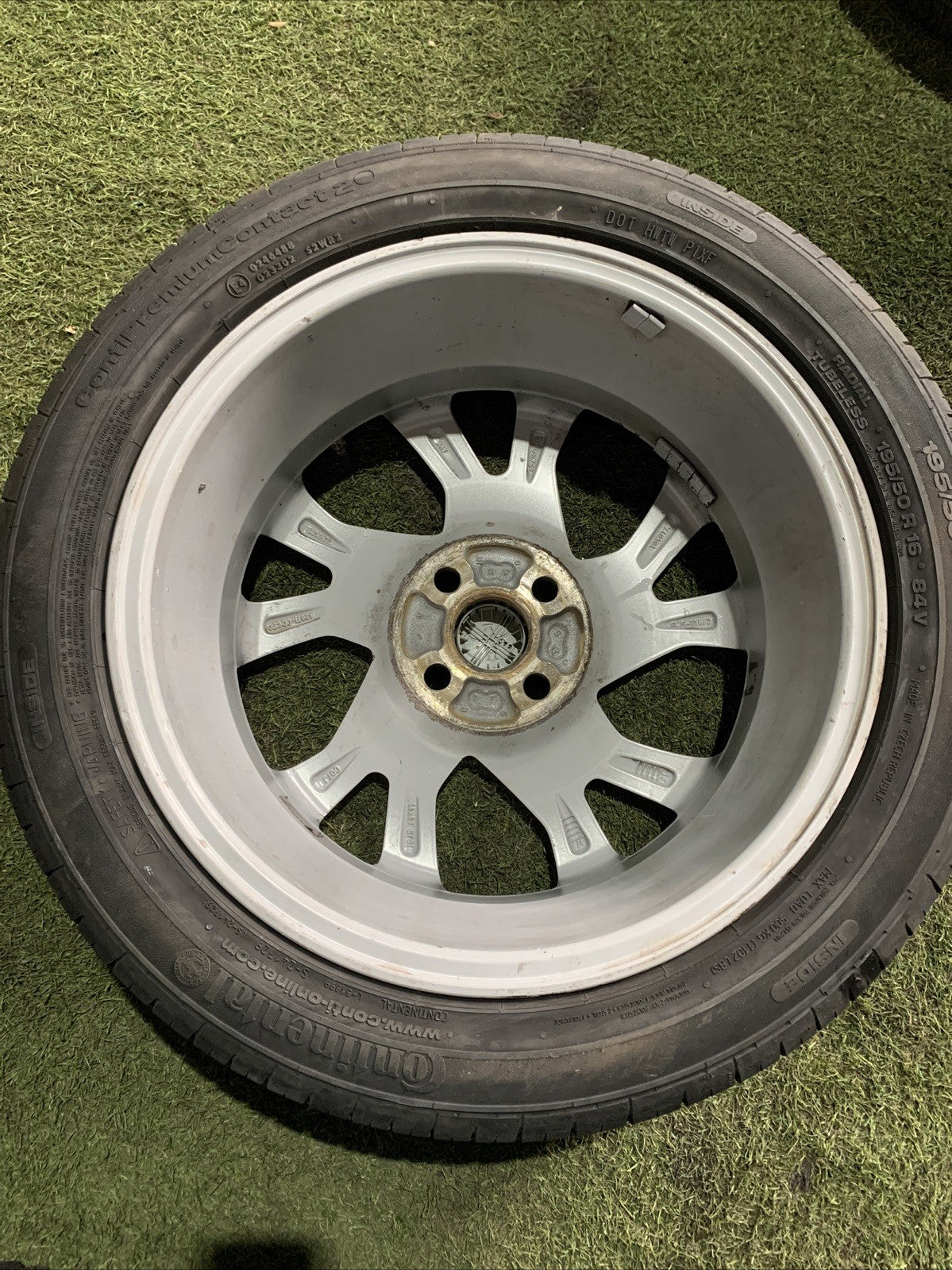 Cerchio In Lega Da 16 Con Gomma Toyota Yaris 2018 42611-0DC70 (3)