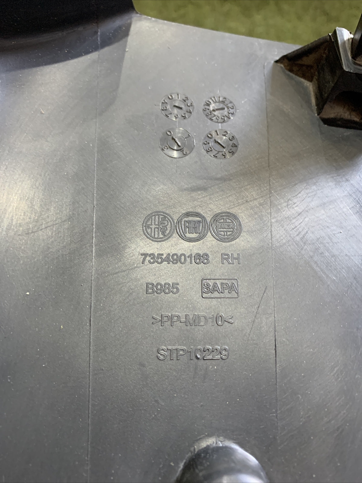 735490168 RIVESTIMENTO BATTI TACCO INTERNO ANTERIORE DESTRO FIAT PANDA 312