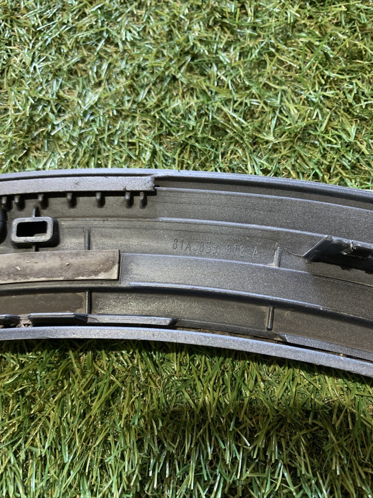 MODANATURA ARCO RUOTA POSTERIORE DESTRO AUDI Q2 2019 81A853818A (2)