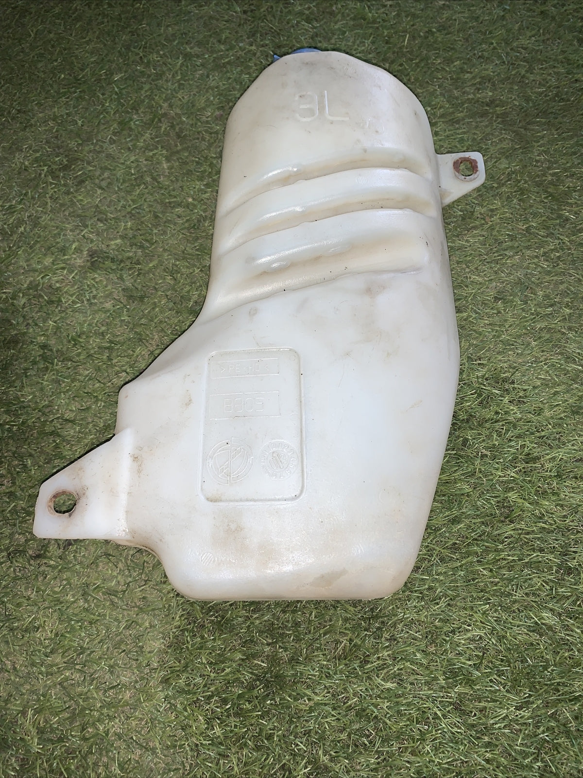 VASCHETTA TERGICRISTALLI CON POMPA  B805  Fiat Stilo