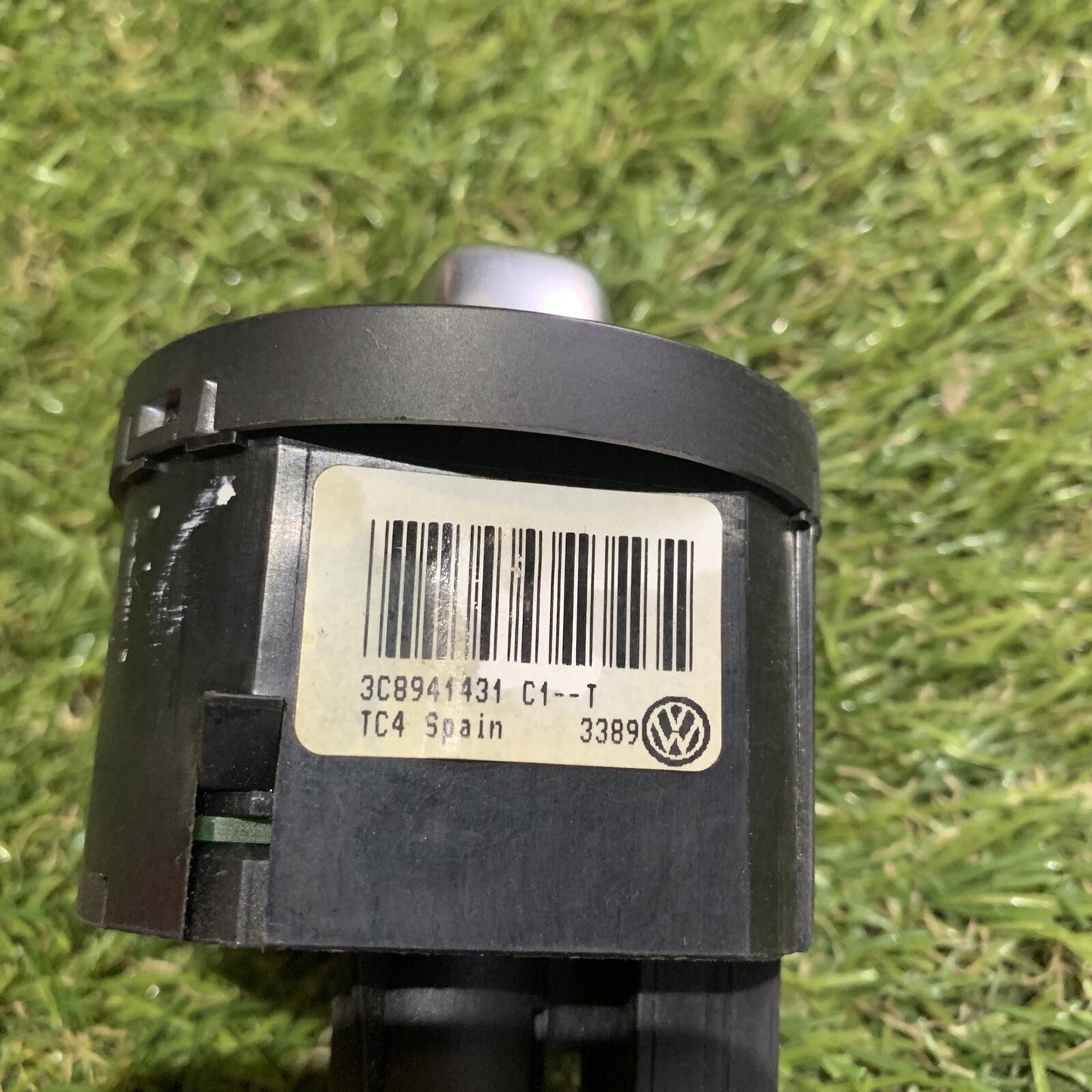 INTERRUTTORE COMANDO LUCI VOLKSWAGEN GOLF 6 SERIE VI (ANNO 2009) 3C8941431