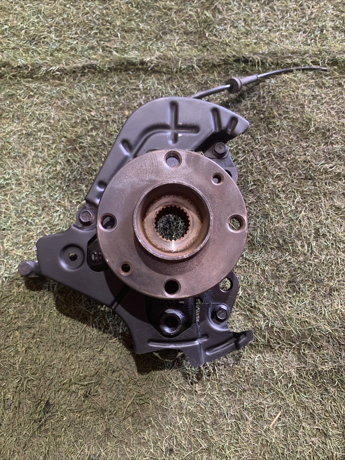 MOZZO MONTANTE FUSELLO ANTERIORE DESTRO FIAT 500 1.3 MJT 52044894