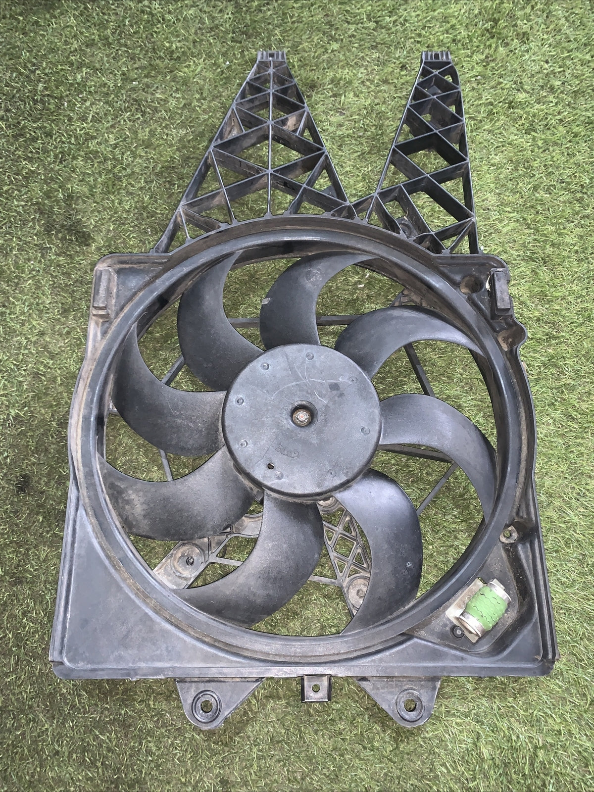 VENTOLA RADIATORE FIAT Bravo 2° Serie 882300200 Diesel 1.6 (0710) 1662629