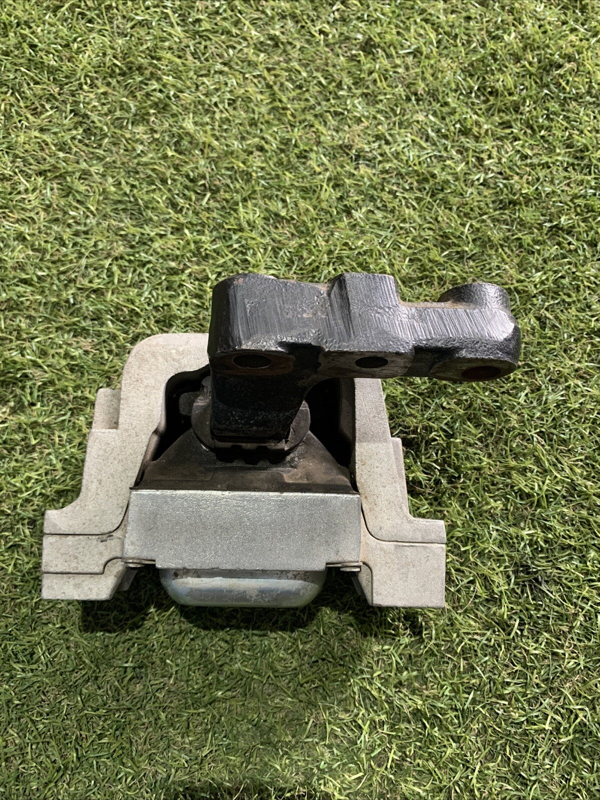 9681706580 SUPPORTO STAFFA MOTORE PEUGEOT 207 1.4 HDI 06>09 DIESEL