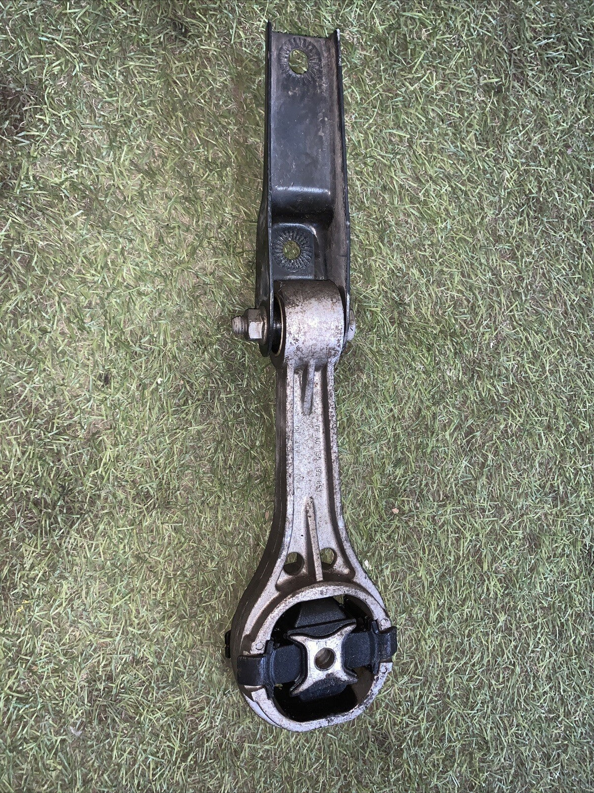 1S0199851 SUPPORTO MOTORE Volkswagen Up (2)