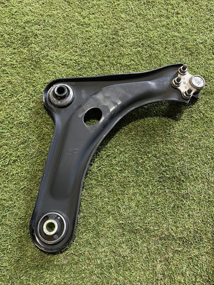 Braccio Oscillante Anteriore Sinistro Citroen C3 Dal 2016 1.2 Benzina
