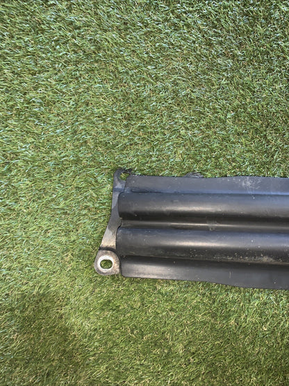 TRAVERSA PARAURTI POSTERIORE VOLKSWAGEN GOLF 5 ( 2004 - 2008 )