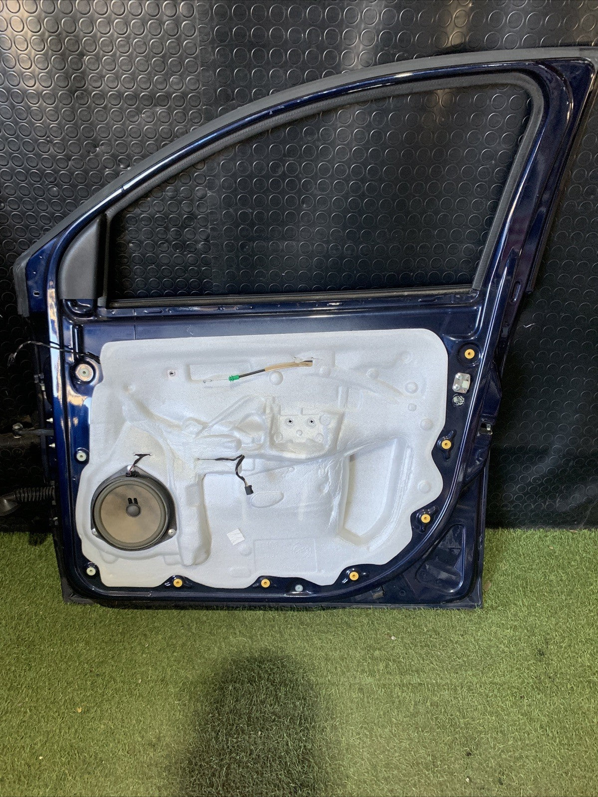 PORTA PORTIERA SPORTELLO ANTERIORE DESTRA LANCIA YPSILON DAL 2011