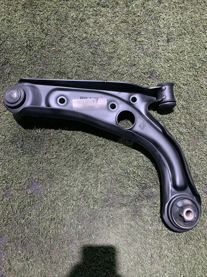 BRACCIO OSCILLANTE ANTERIORE DESTRO PER LANCIA Ypsilon 4° Serie 519567120 (11>