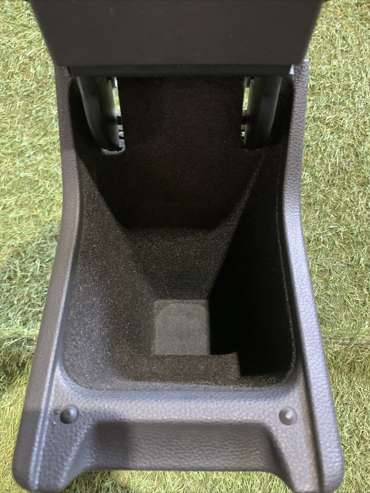 Bracciolo Centrale Volkswagen Polo 2023 6F0864207AD