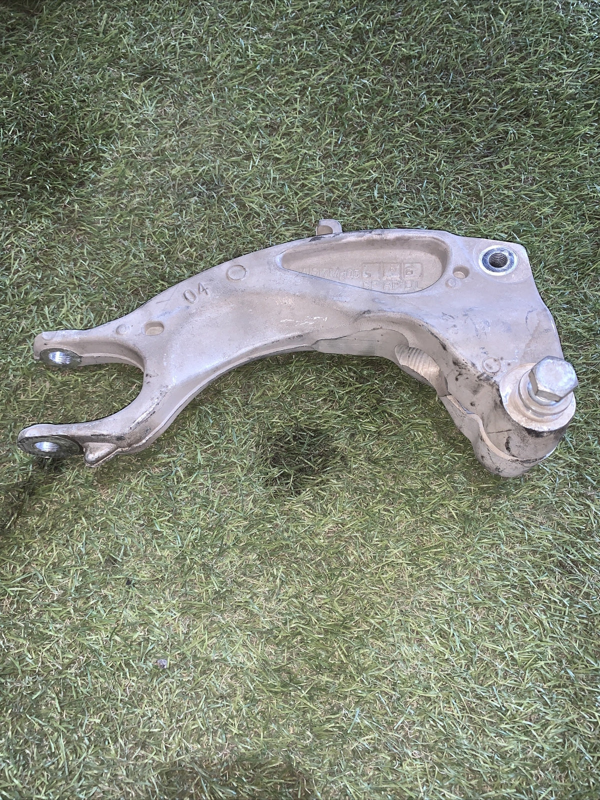 4M0413037N FORCELLA AMMORTIZZATORE ANTERIORE SX Audi Q5 2.0 TDI (163 CV)