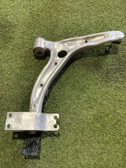 Braccio Oscillante Anteriore sinistro Sx per Mercedes Benz Classe A W176 2015