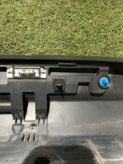 Fascia modanatura minigonna dx Alfa romeo stelvio 2022 ORIGINALE 156132359 (3)