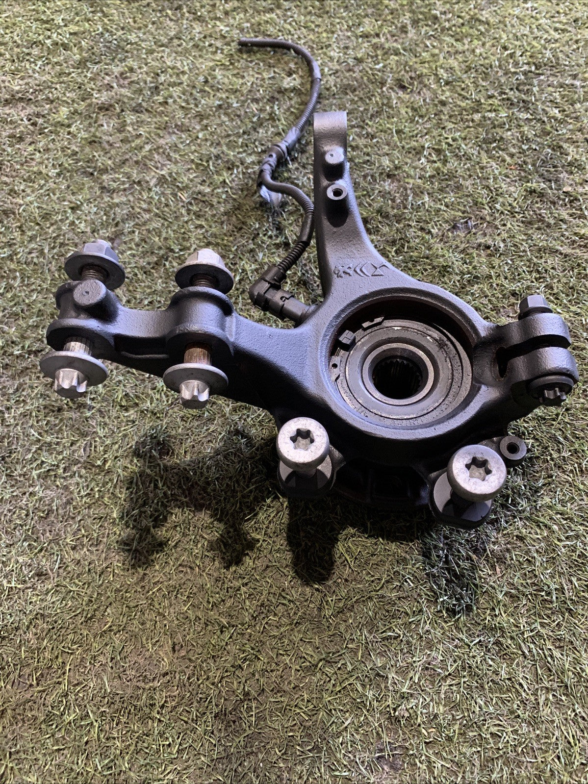 Mozzo Montante Fusello Anteriore Destra Jeep Avenger 1.2 Benzina 9826532380