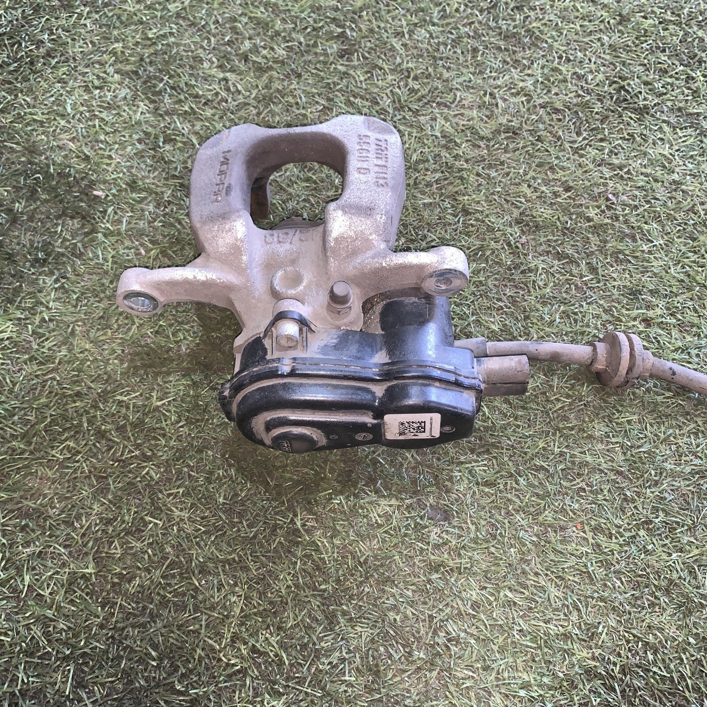 32353471C PINZA FRENO POSTERIORE DESTRO DX FIAT 500X 1.3 MTJ (2)