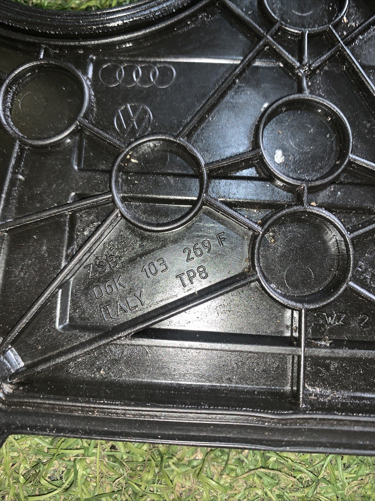 carter coperchio cover copertura motore VOLKSWAGEN/AUDI 2.0 Benzina 06K103269F