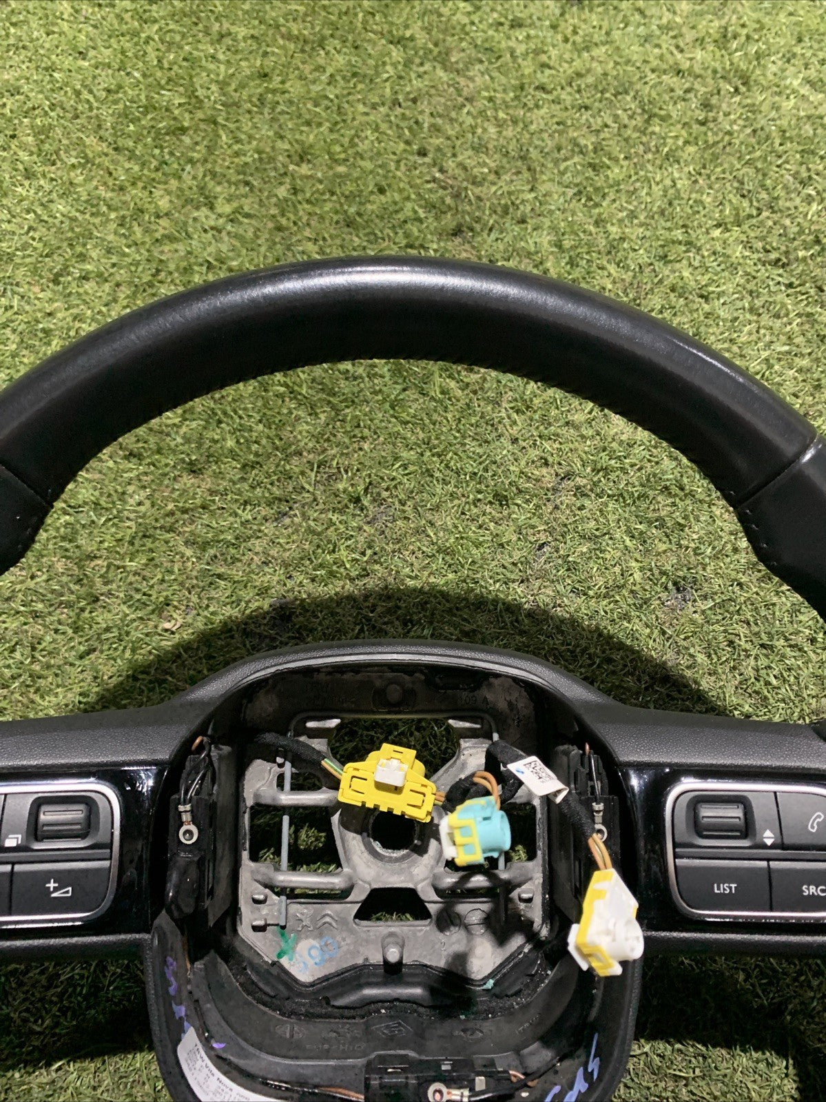 VOLANTE CITROEN C3 AirCross 98118752ZD (17 )