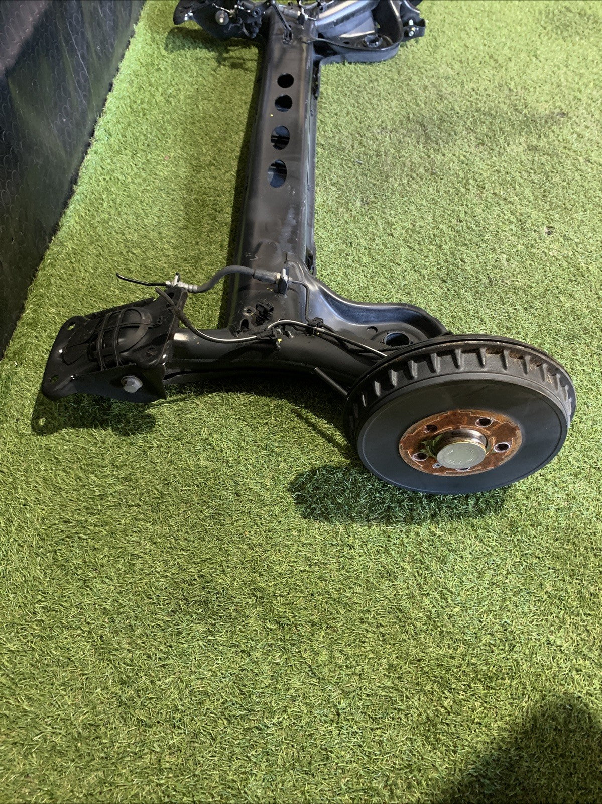 Ponte Assale Posteriore A Tamburi VOLKSWAGEN POLO 2023 2Q0501053BP