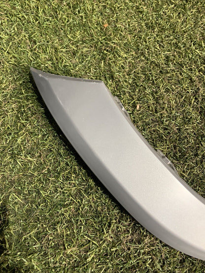 MODANATURA PARAURTI POSTERIORE PER VOLKSWAGEN T-Roc Serie 2GA807725 (17>)