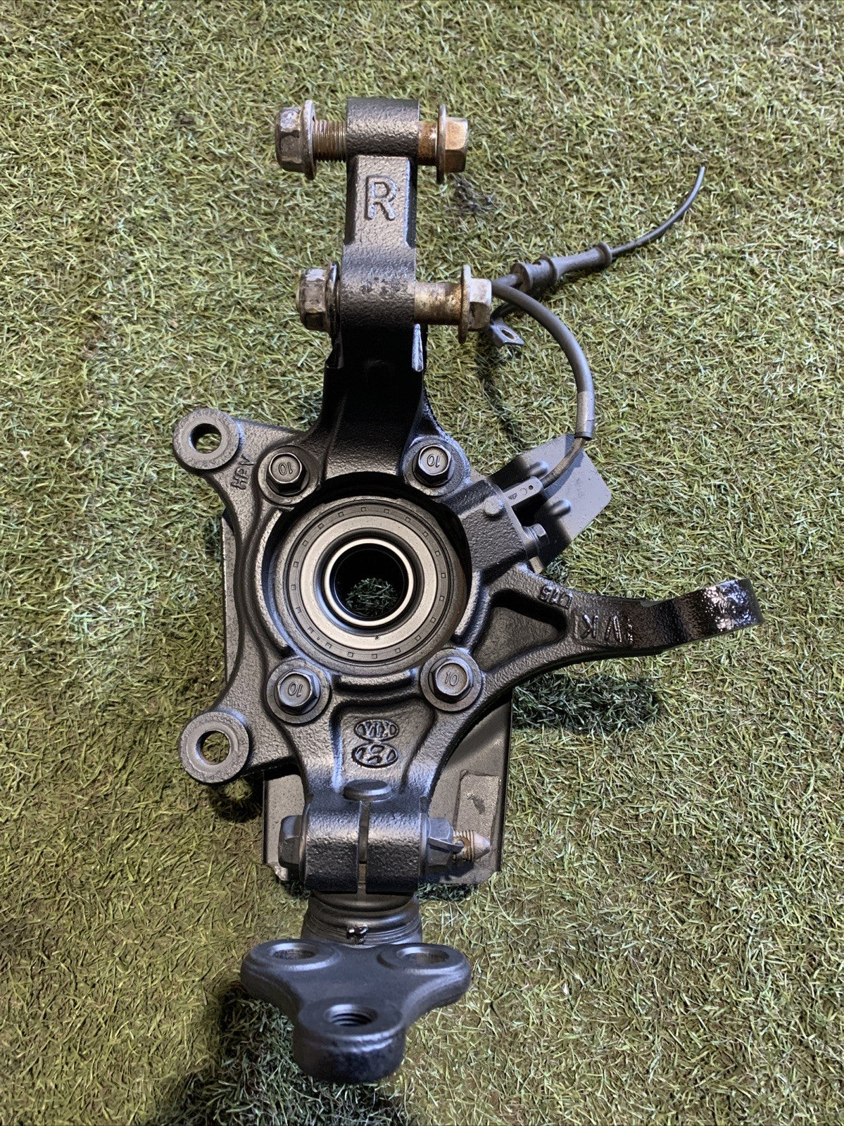 Mozzo Montante Fusello Anteriore Destro Kia Ceed 2013-2015 1.6 Diesel 49501A6100
