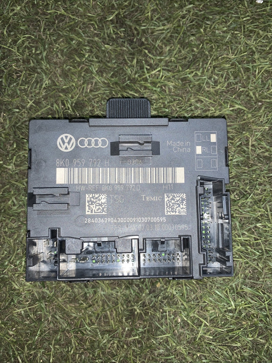 8K0959792H CENTRALINA COMFORT DX ANT AUDI A4 AVANT (8K5 - B8)