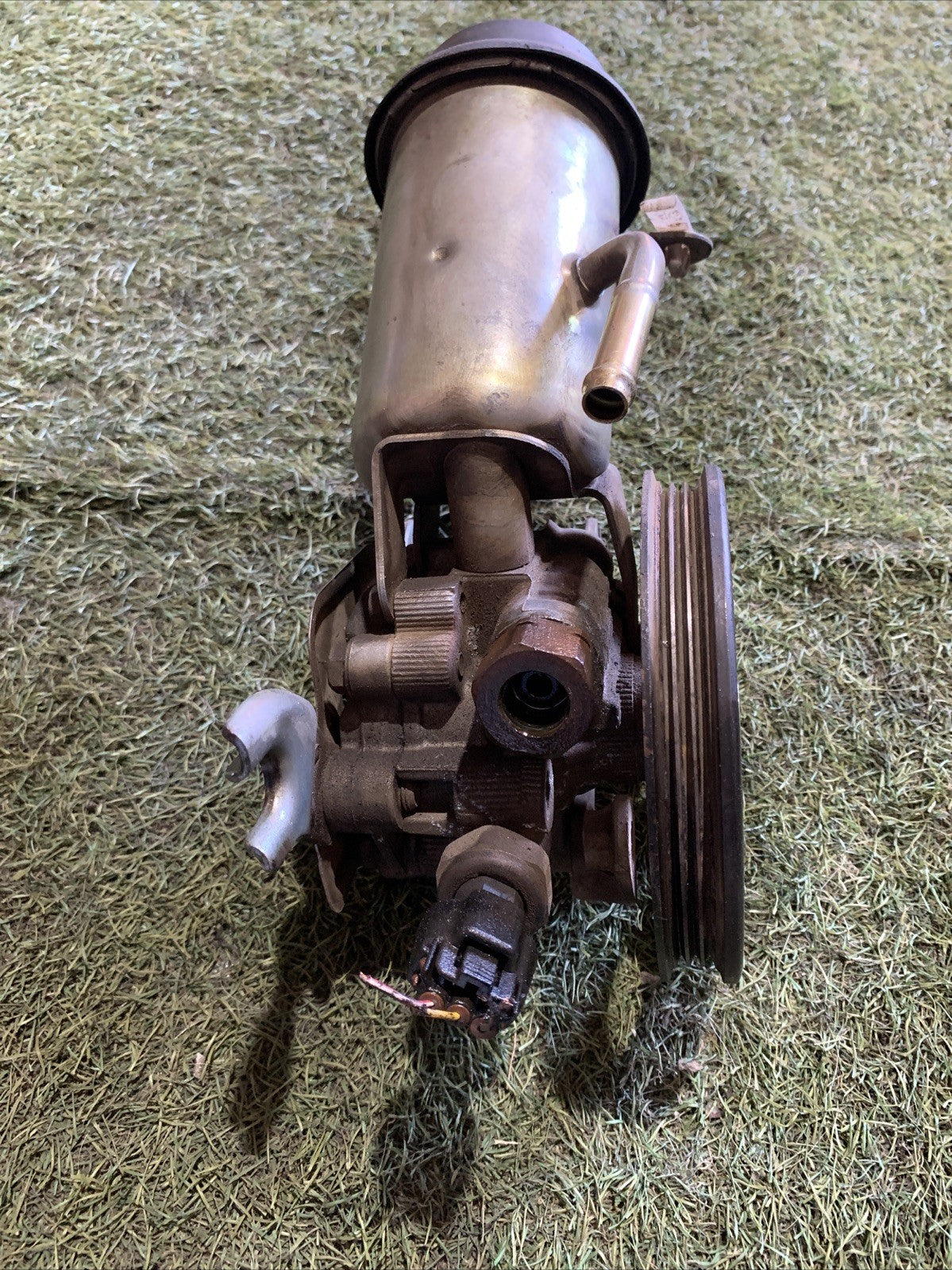 POMPA IDROGUIDA TOYOTA YARIS 2002 1.5 BENZINA 4431052020