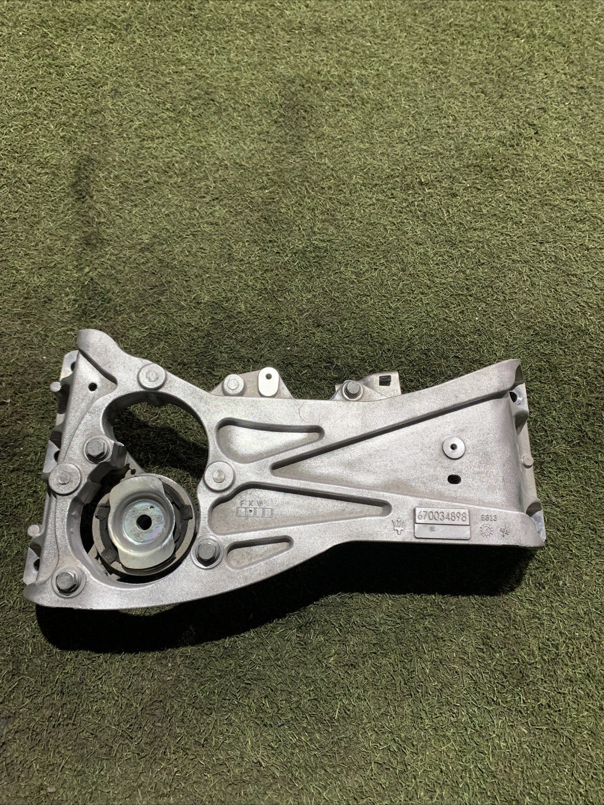 Supporto Cambio Maserati Levante 670034898