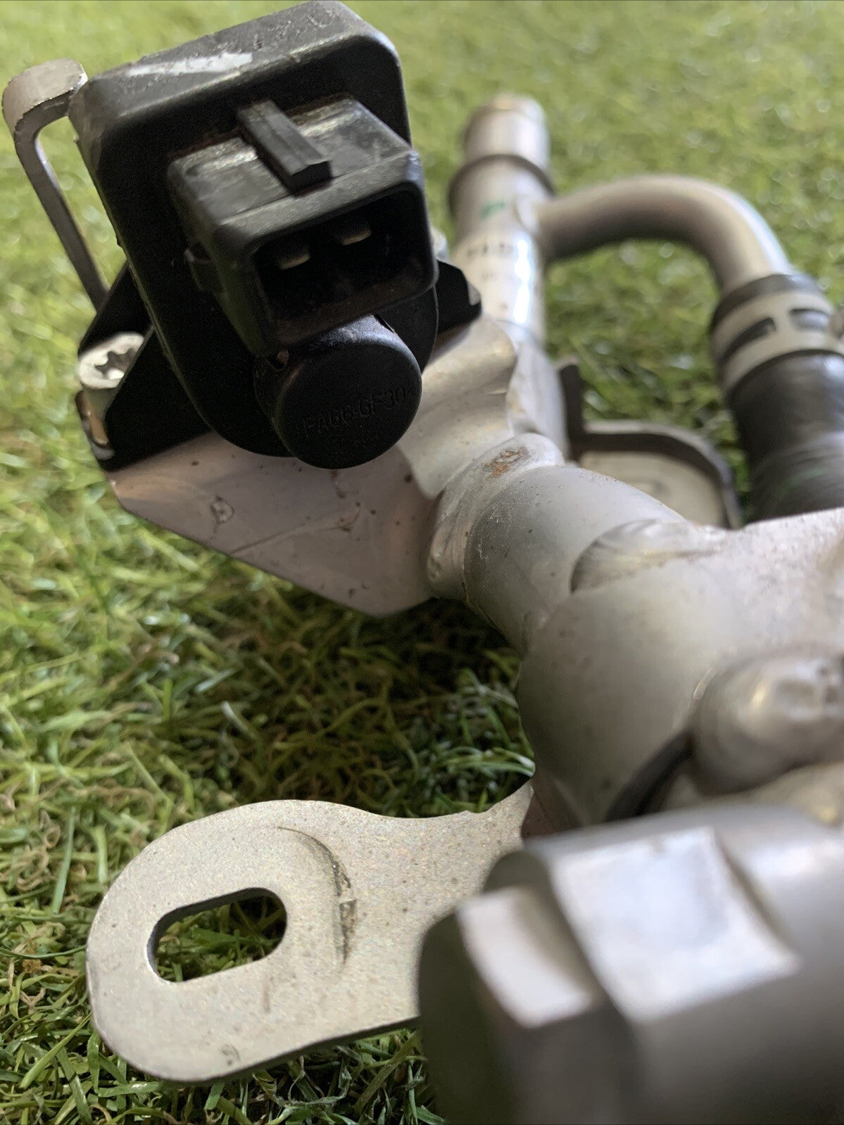 Tubo Liquido Raffreddamento Renault Trafic III (X82) 2022 140559221R