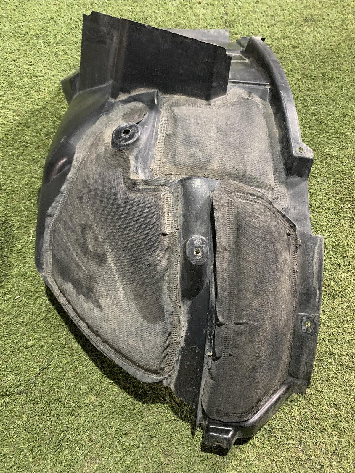 Parasassi Passaruota Anteriore Destro Maserati Levante 670032466