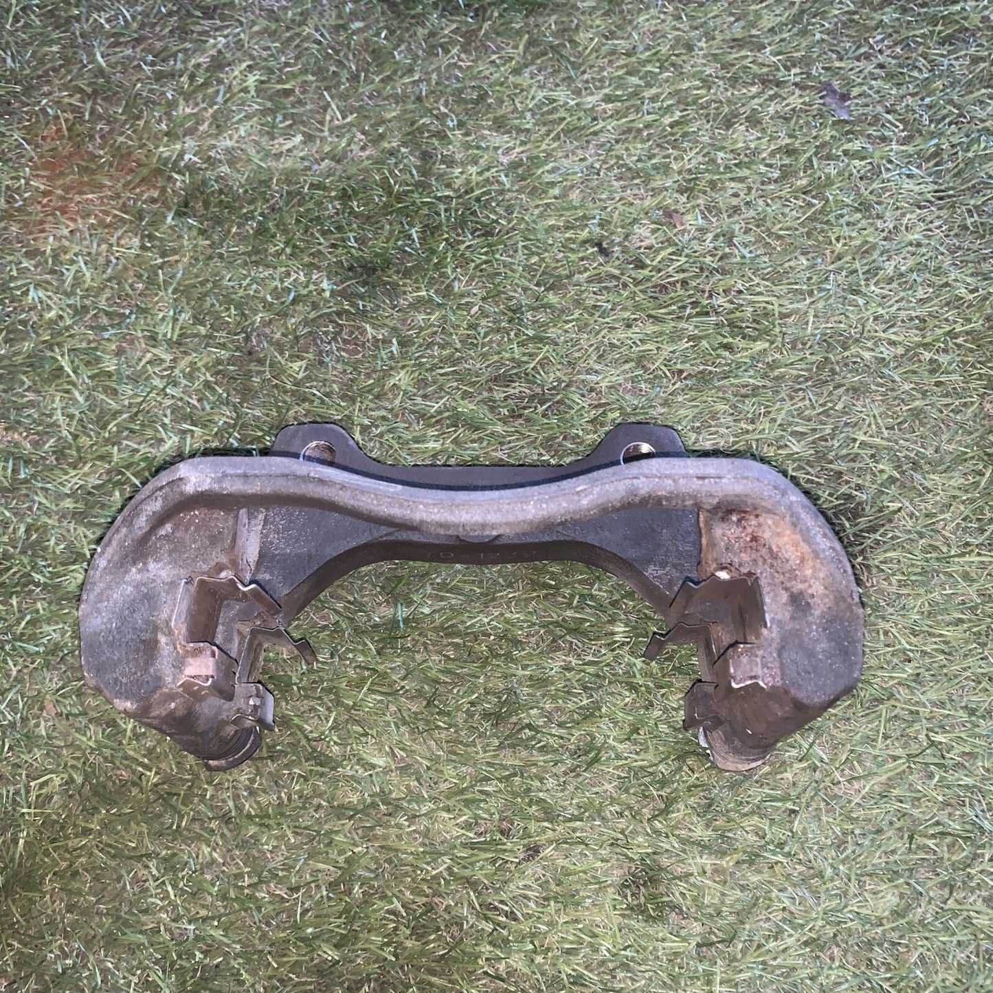 porta pinza anteriore sx lancia delta 1.6