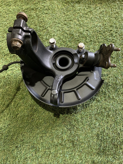 MOZZO MONTANTE FUSELLO ANTERIORE SINISTRO AUDI A1 2010 1.6 DIESEL 6C0407255A