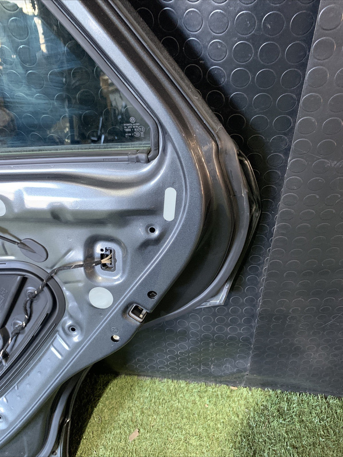 PORTA PORTIERA SPORTELLO POSTERIORE DESTRO VOLKSWAGEN T-ROC DAL 2017